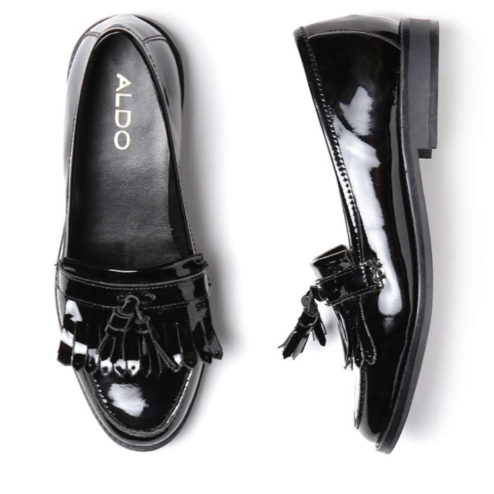 BN ALDO Shiny Black Tassel Fringed Loafers Sz US 8 Chic Elegant Versatile - Picture 1 of 9